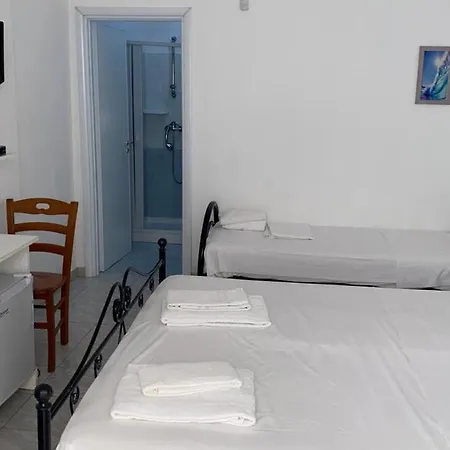 La Perla Della Fanciulla 3* Torre Pali